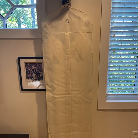 BHLDN Tadashi Shoji 'Rae' Ivory Wedding Dress - Picture 16 of 16